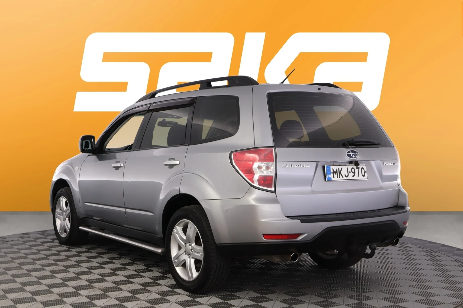 Car Image - 7q6CyY3EVe67zdBxNQajmV