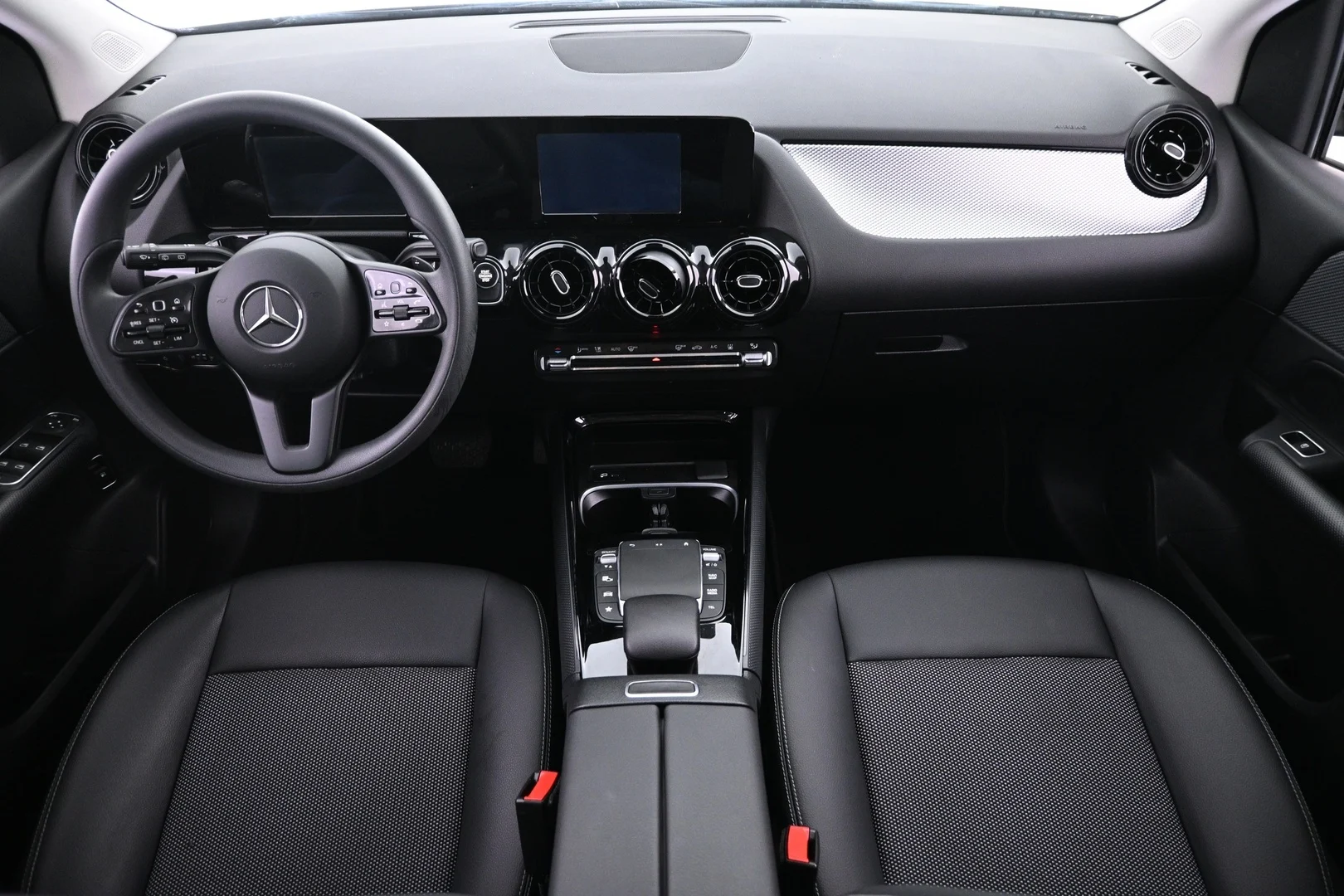 Car Image - KdnRJ8d7UCdiFDKsZ87TQ