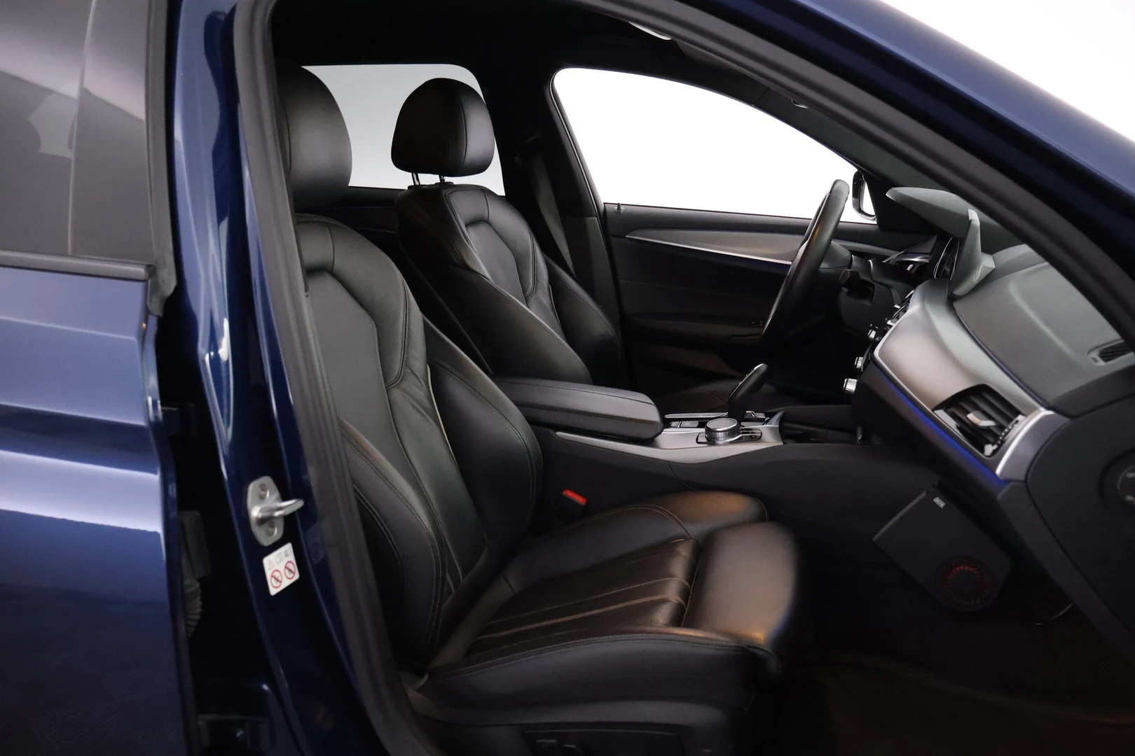 Car Image - 6Qp1o9HJYMB2133SSKP9u8
