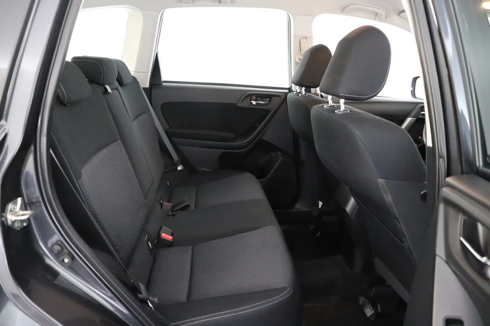Car Image - lgxYfdDB1fVkjAHHxAgi1