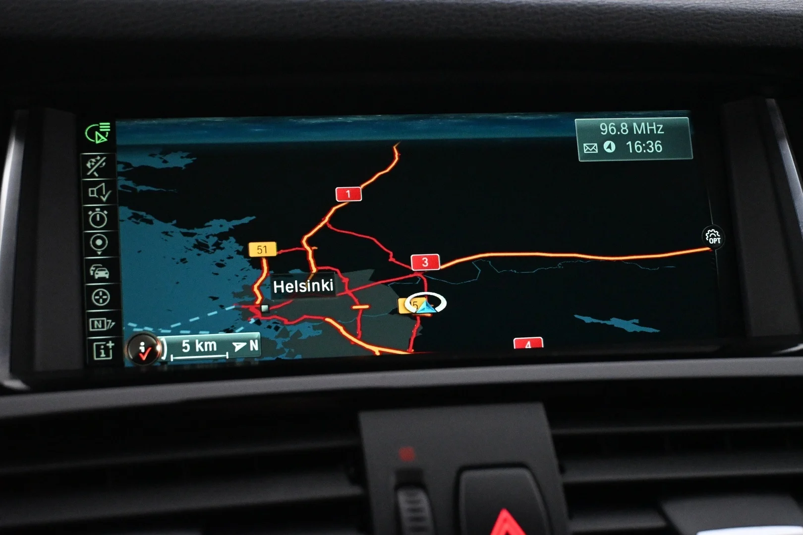 Car Image - 76RQZg2ck5uZ50cnzzbNiv