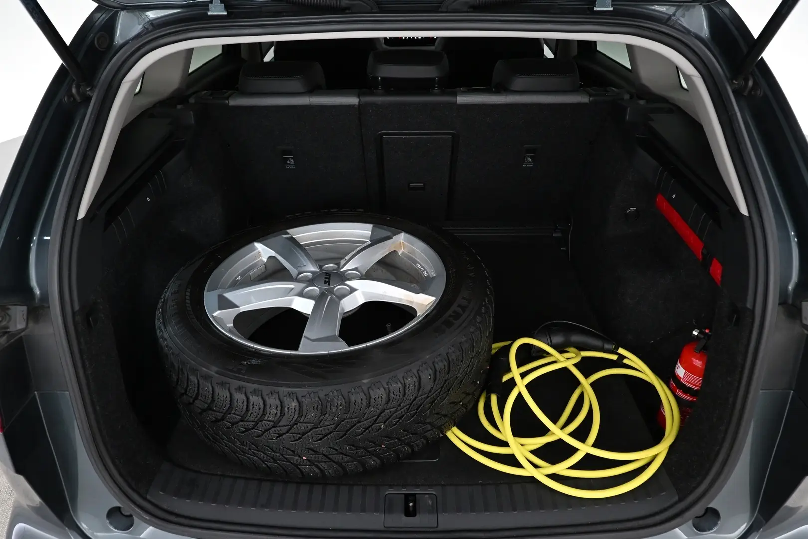 Car Image - 5uEqax3KqAD7QXfBWXO9ri