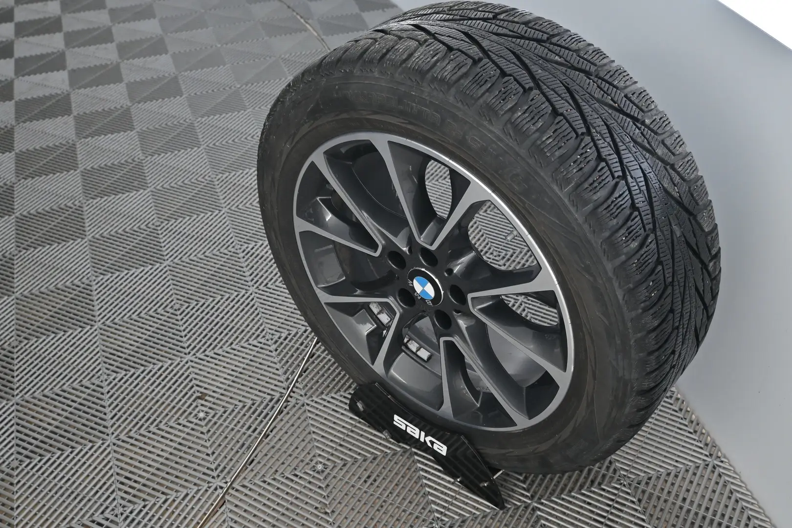 Car Image - YPvuYwIwcK2oAwe3yBqbM