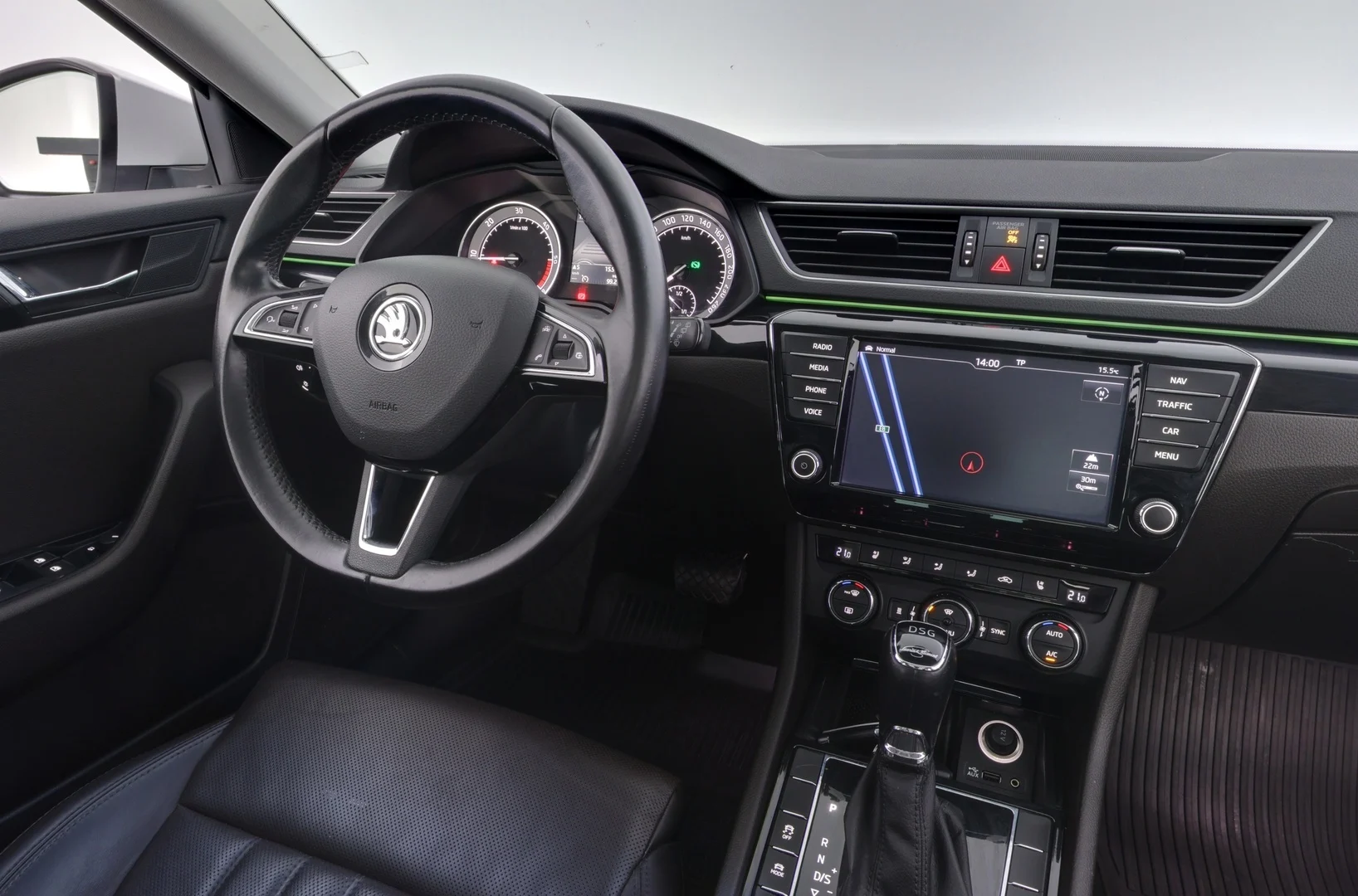 Car Image - 3cg8e9y12WzkCdigtxznQv