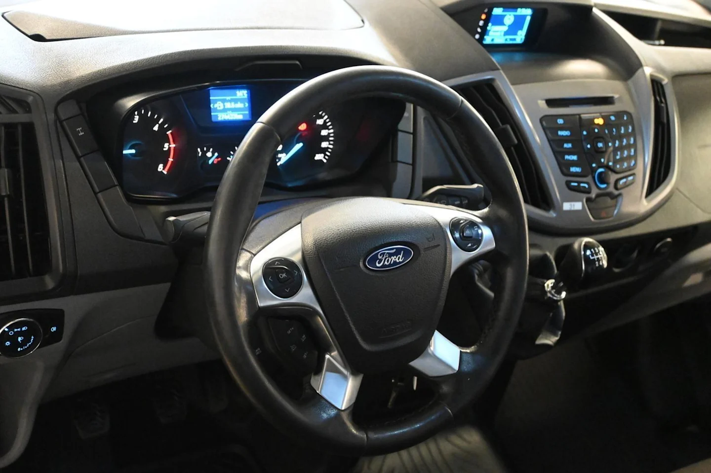 Car Image - 5VvRYr90l0HgvO82zZmHra