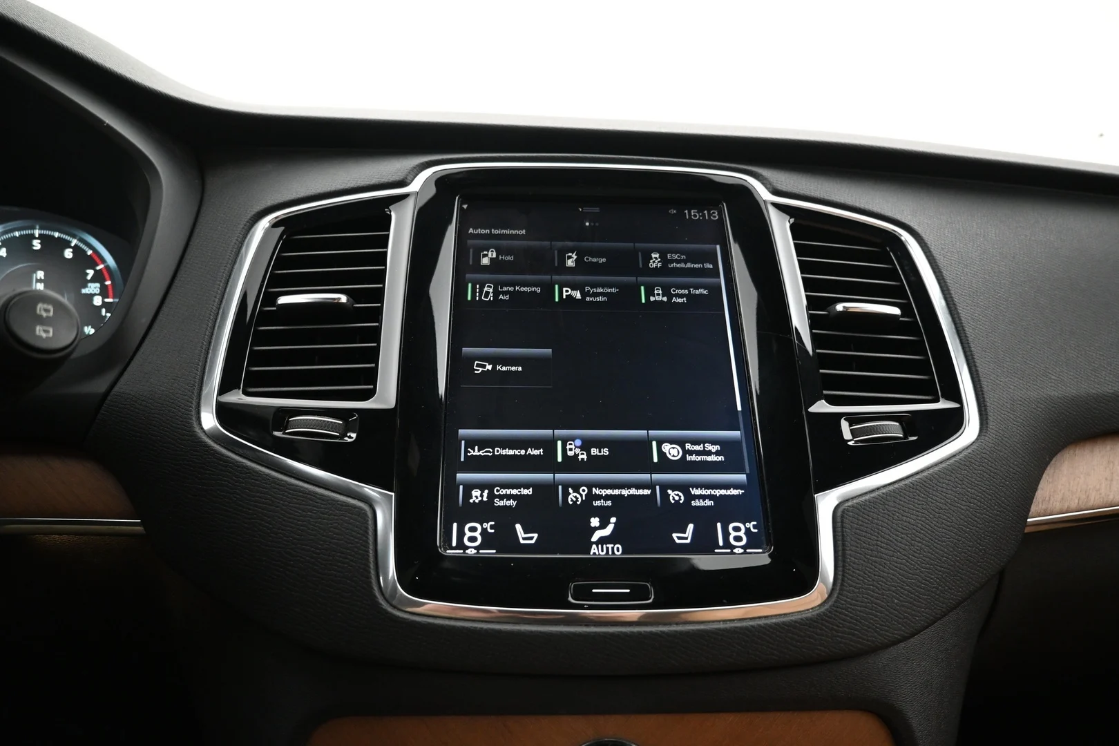 Car Image - fDYUg2HQsIU5WUibogc7n