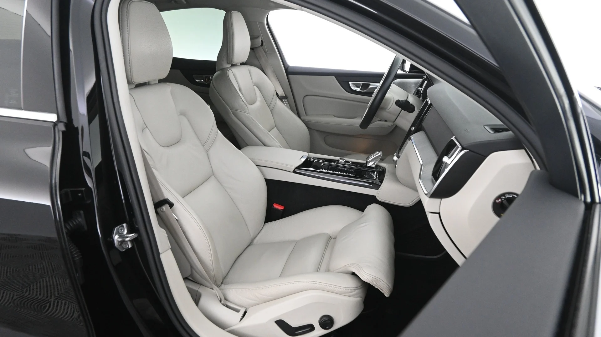 Car Image - 7xvSJqvXBWuoK9hAZ1ipdi