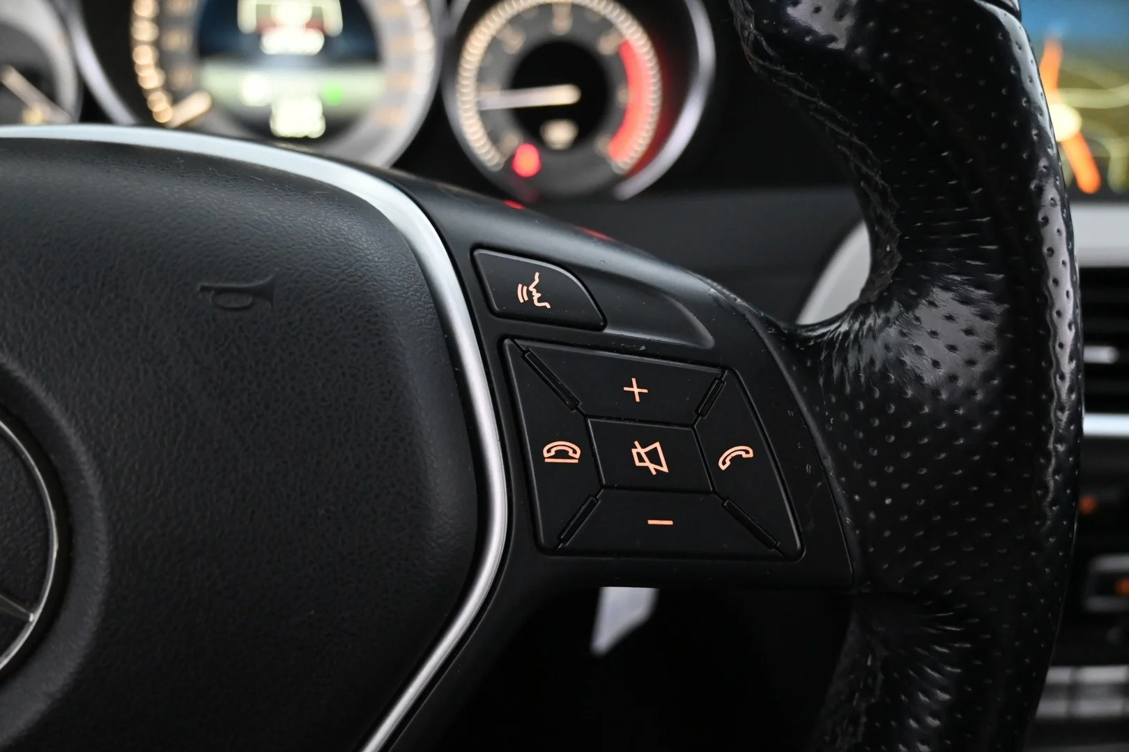 Car Image - 29jZeqoKTEm3j8nBN5vtSs