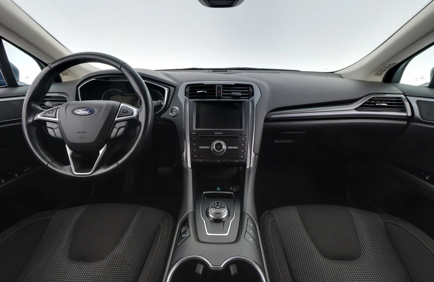 Car Image - vsaJnva9tDImxxAErayg4