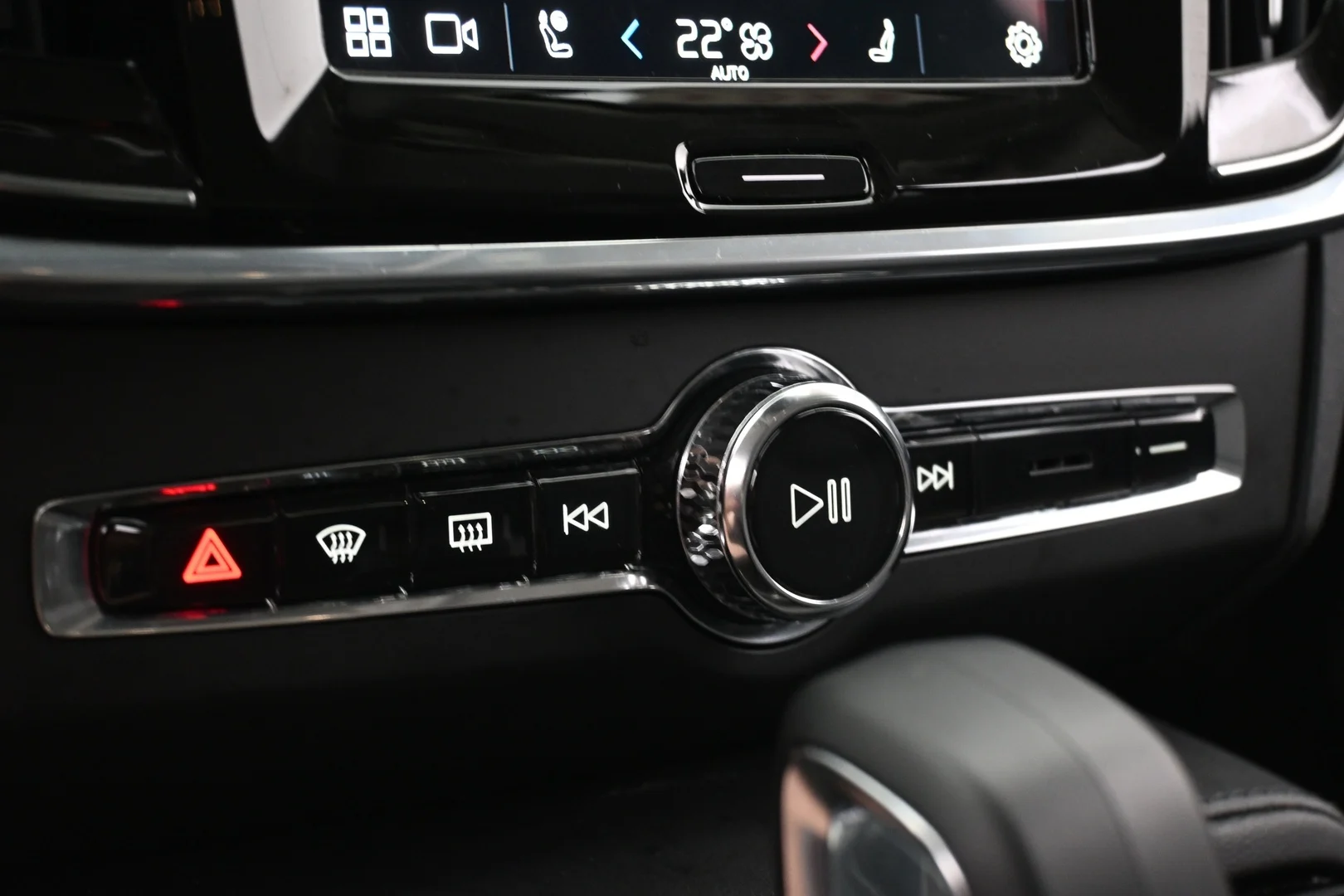 Car Image - 60j3K8KhUlGezi0Eei33bR