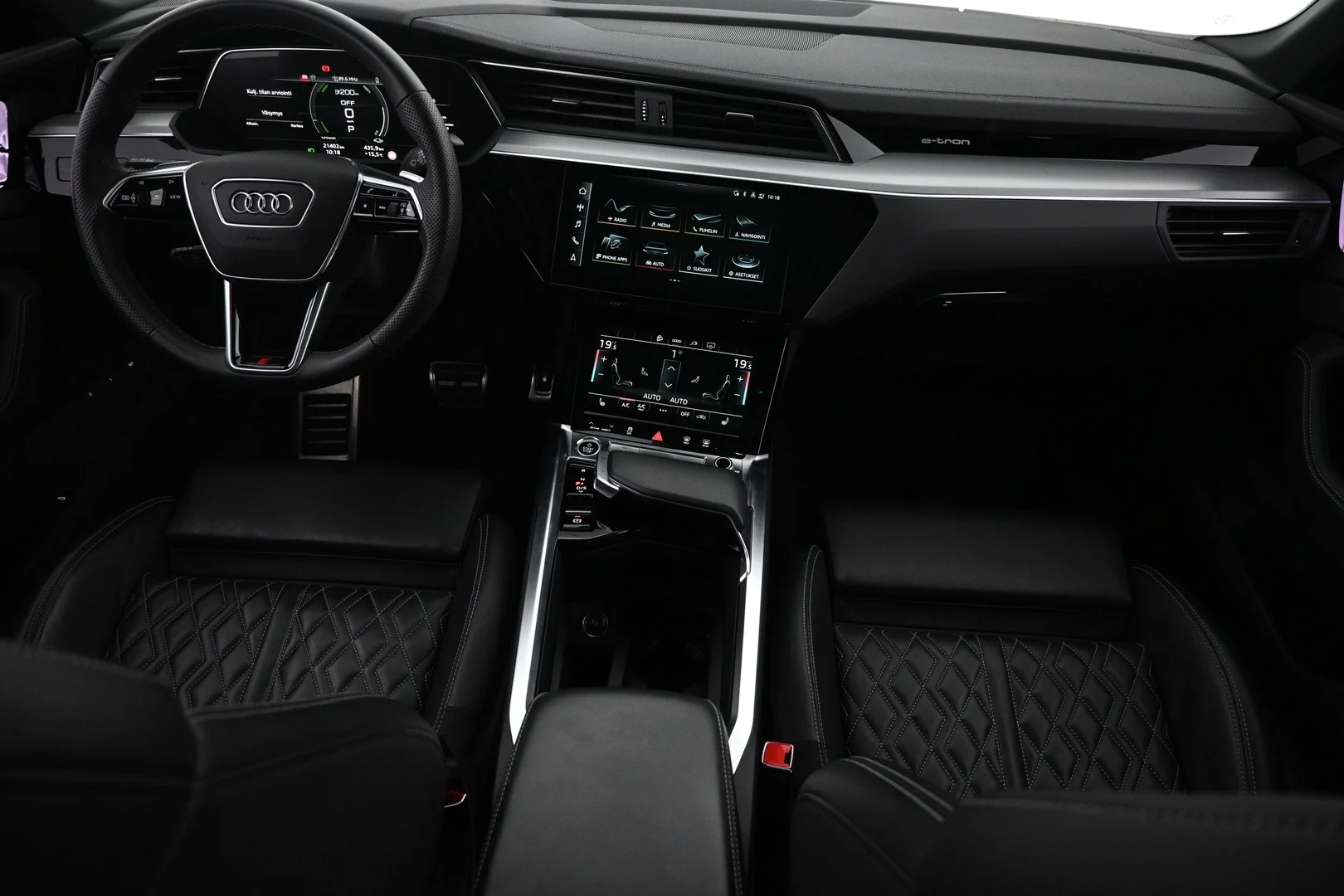 Car Image - 3A49QndwdEEC2yBbmC90lx