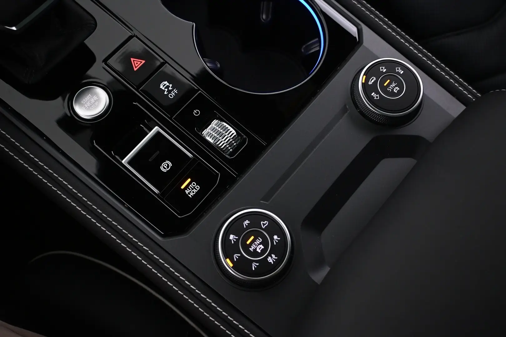 Car Image - 5lsdZHaKg7RFhfkCMacowA