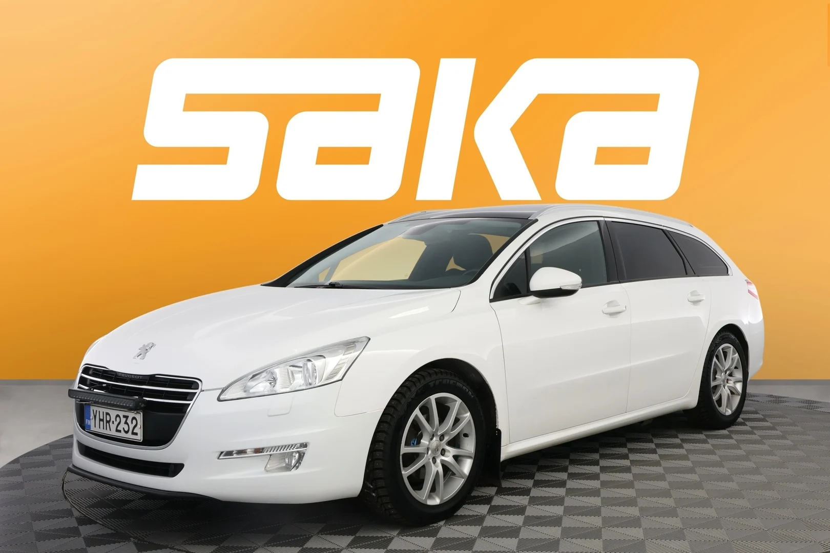 Car Image - 1ShlTeww3I33yliTcIYpXF