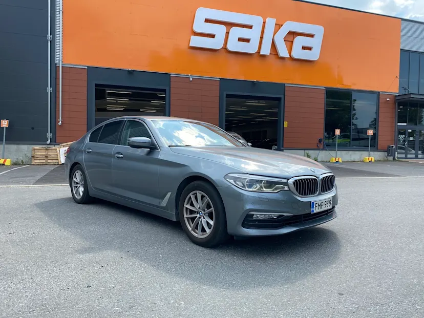 BMW 520