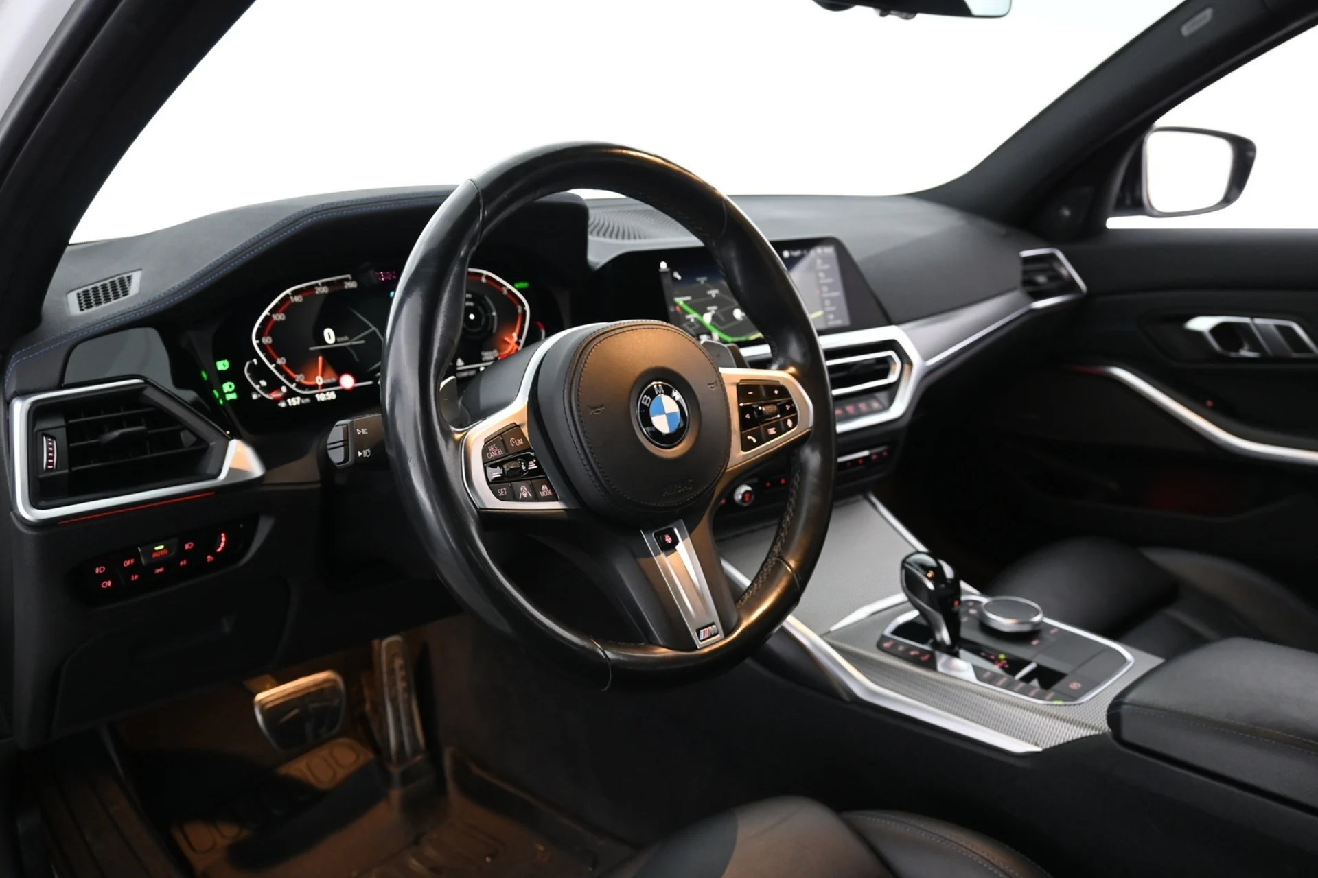 Car Image - 6tshzLmCQGwEpMjut2dw9b