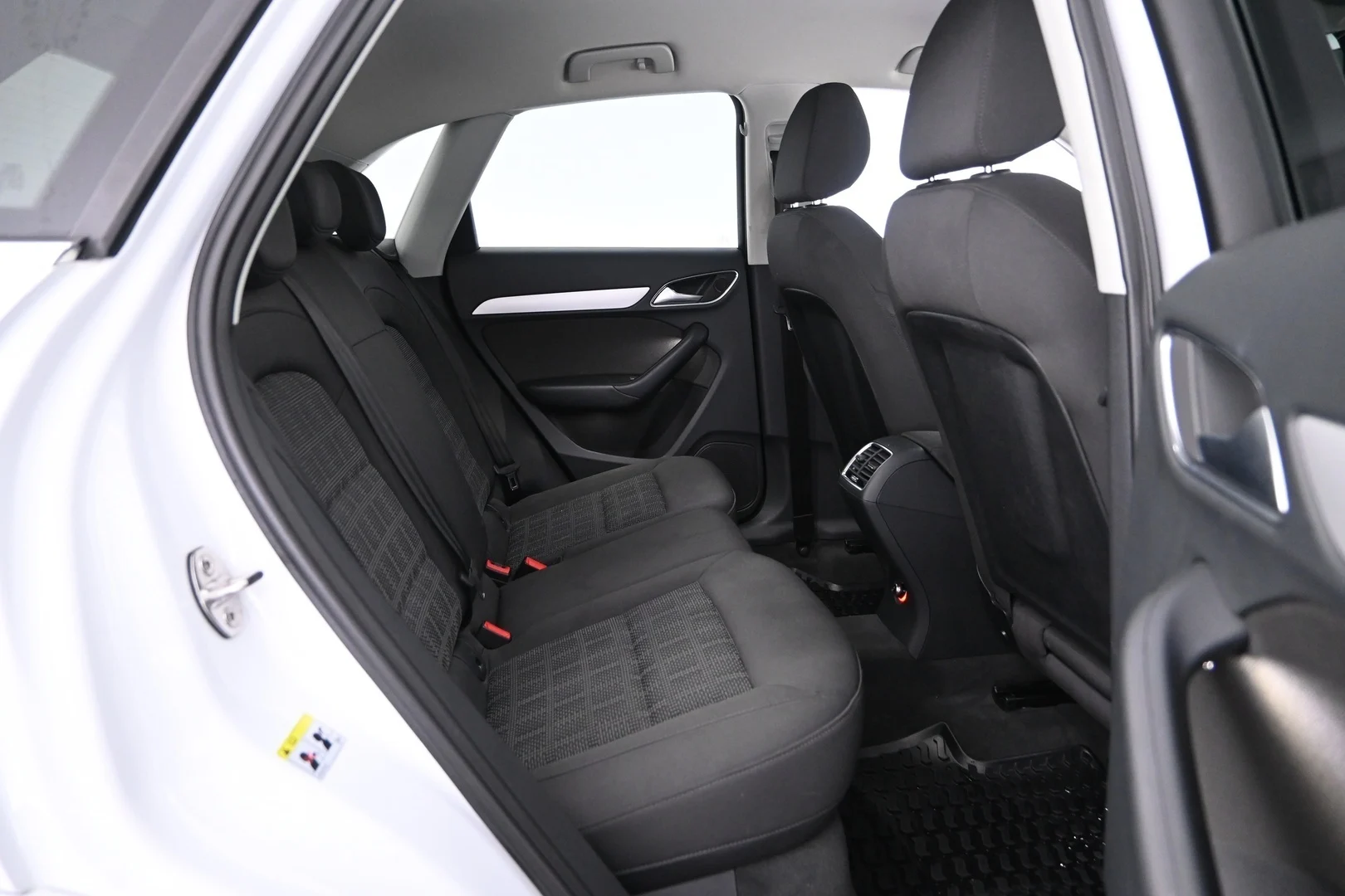 Car Image - 2fzdt5UxIxjgivujlBvBBm