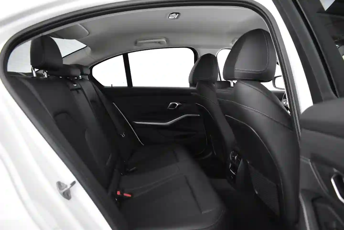 Car Image - 7JxRq7bjGs6APrnf34FZD9
