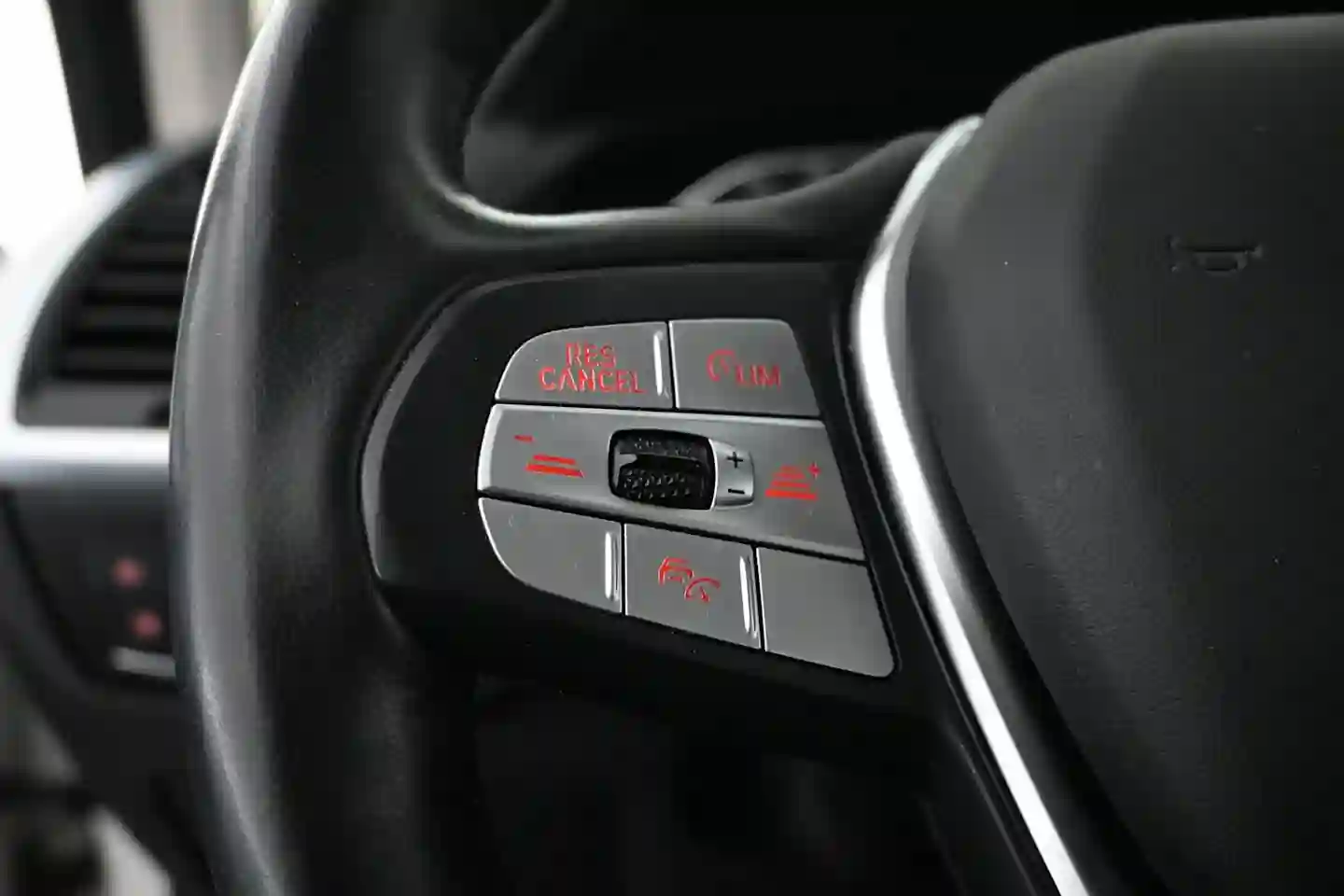 Car Image - 47kYgrp810B0qFwwN8bBXW