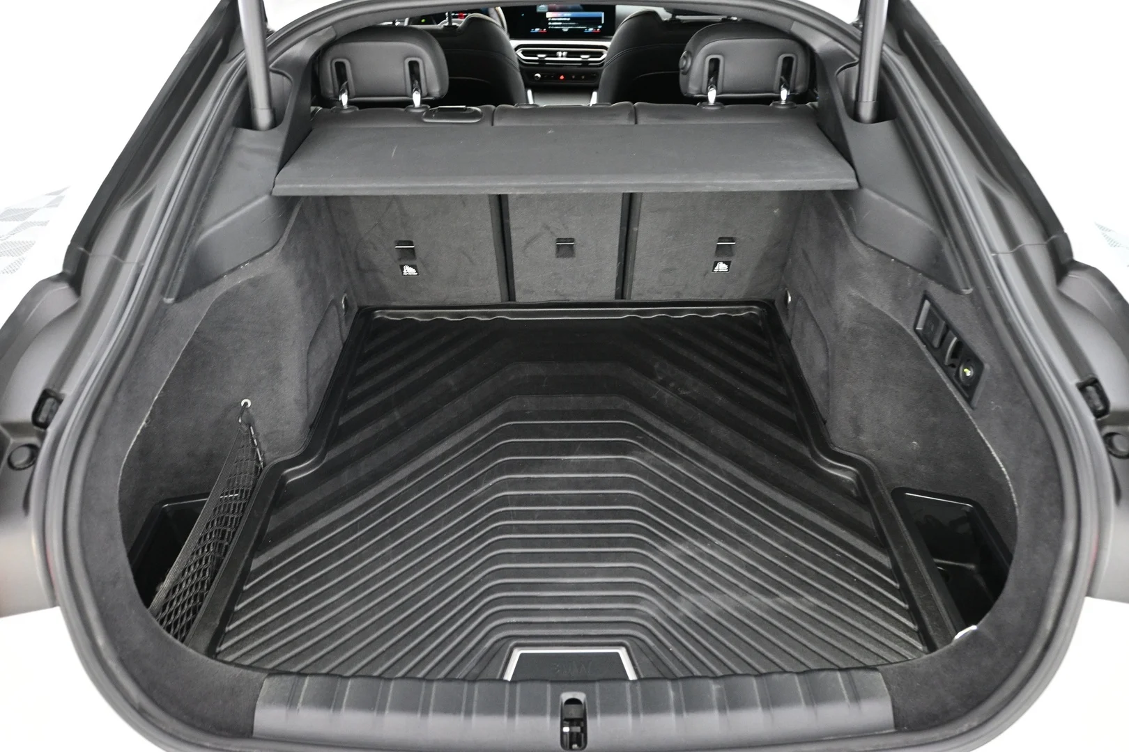 Car Image - 61GUiKu6ZlhUuGxGy4p2zv