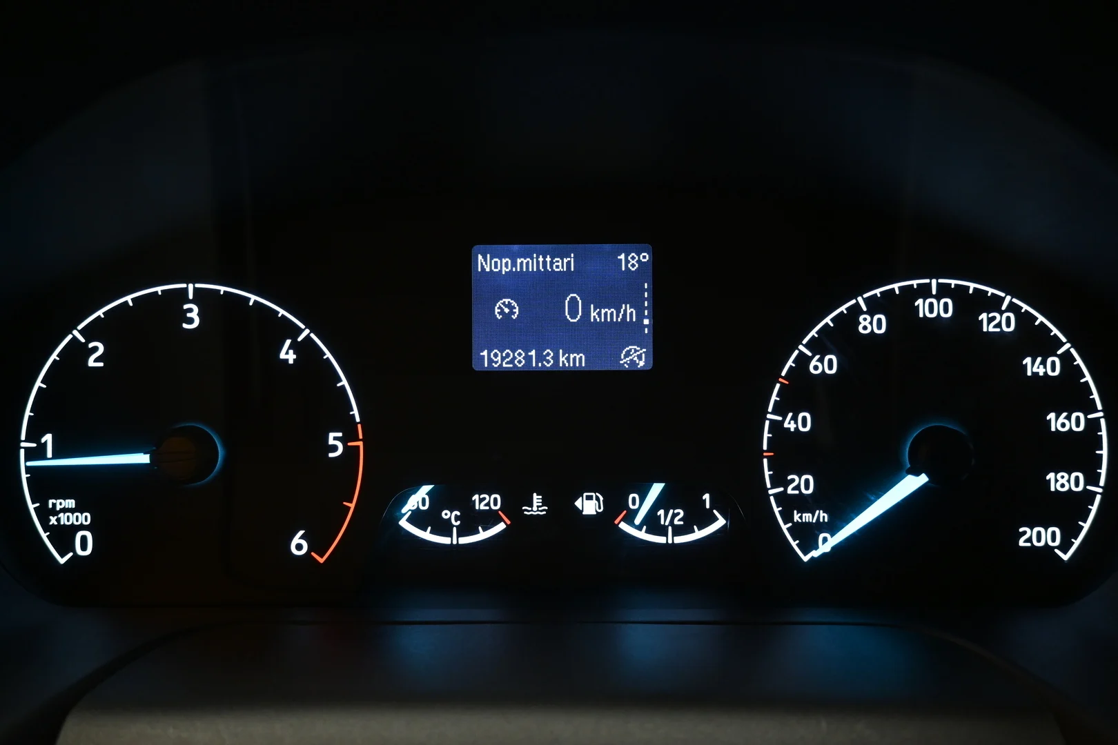 Car Image - 1Jxl2dVDExLWHz6BDXfS3m