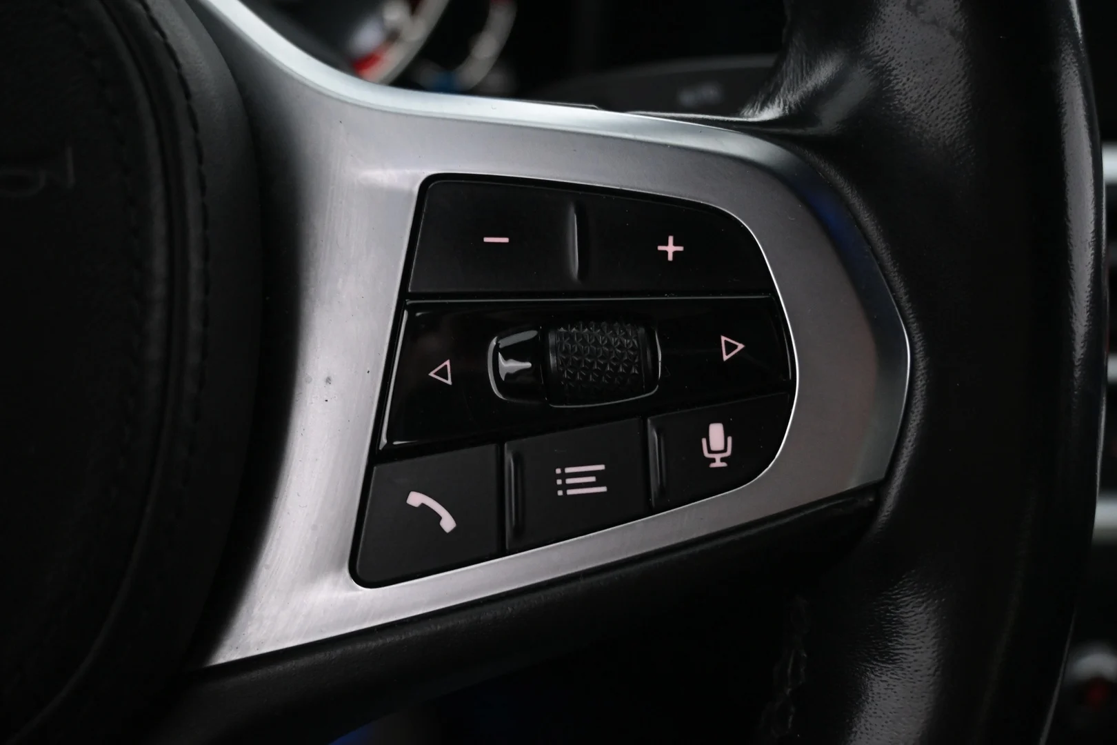 Car Image - 2f12cW4Nx5YHj1pMw3jhgX