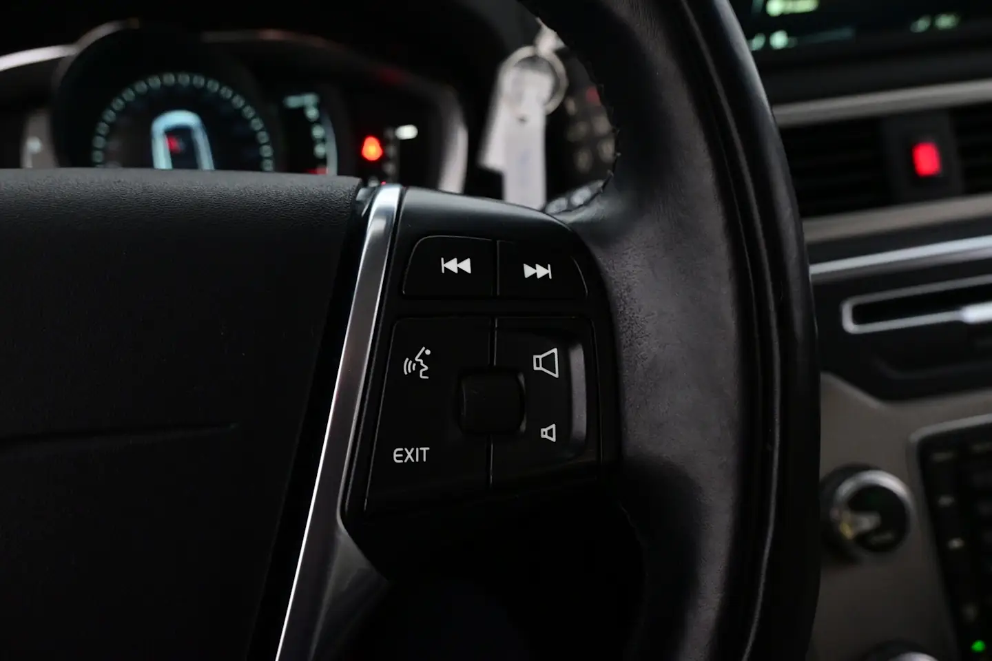 Car Image - 240qYoMSOeoxu1TFOiIi7F