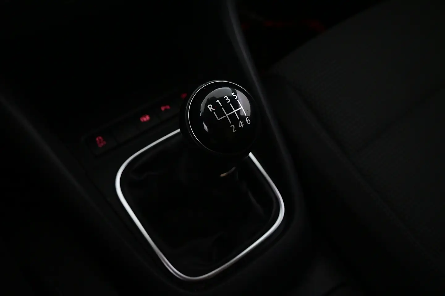 Car Image - HPLOmBcVImYhiydXpxRS5