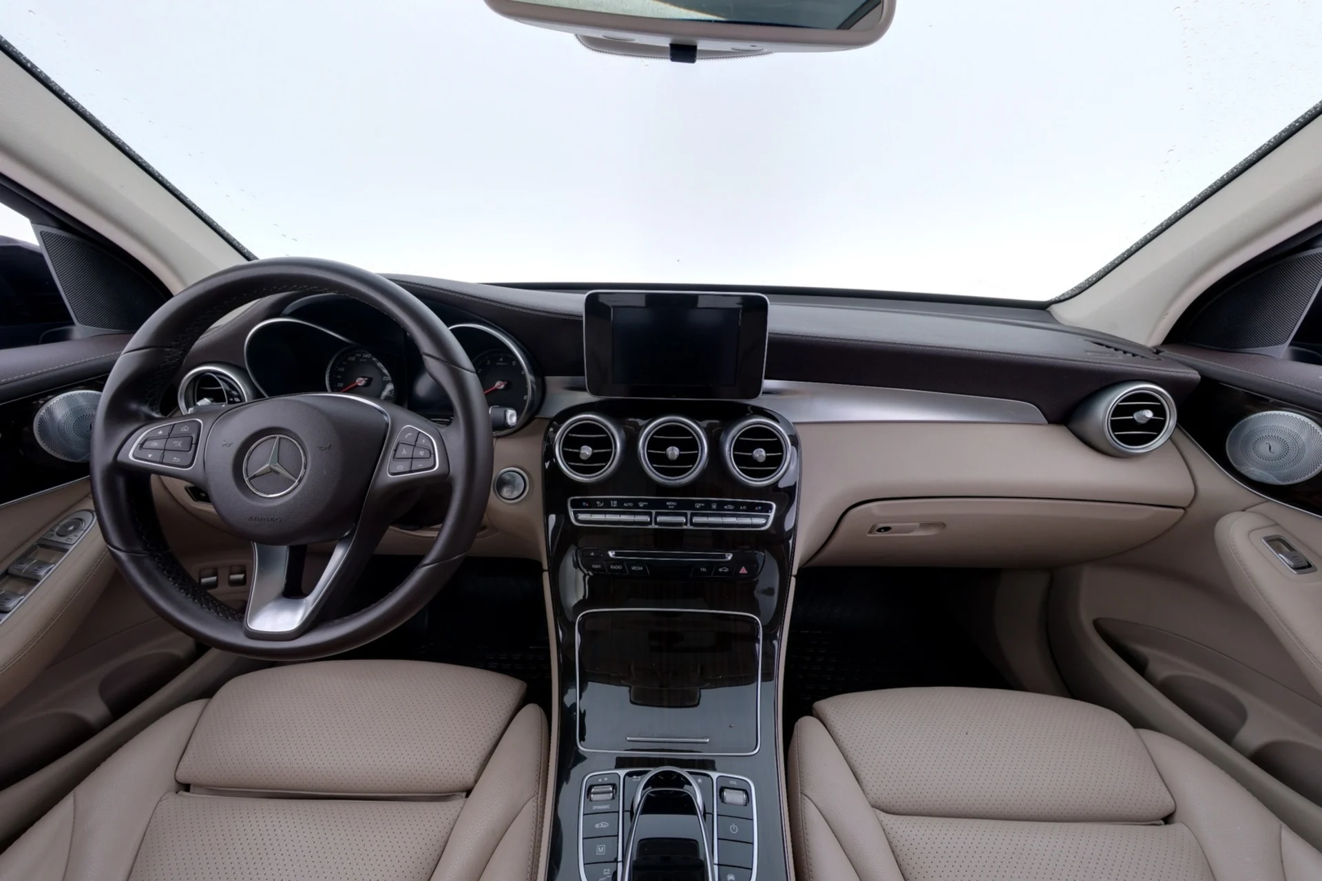 Car Image - 3FI41TJl39Qiq9PeDhKkTA