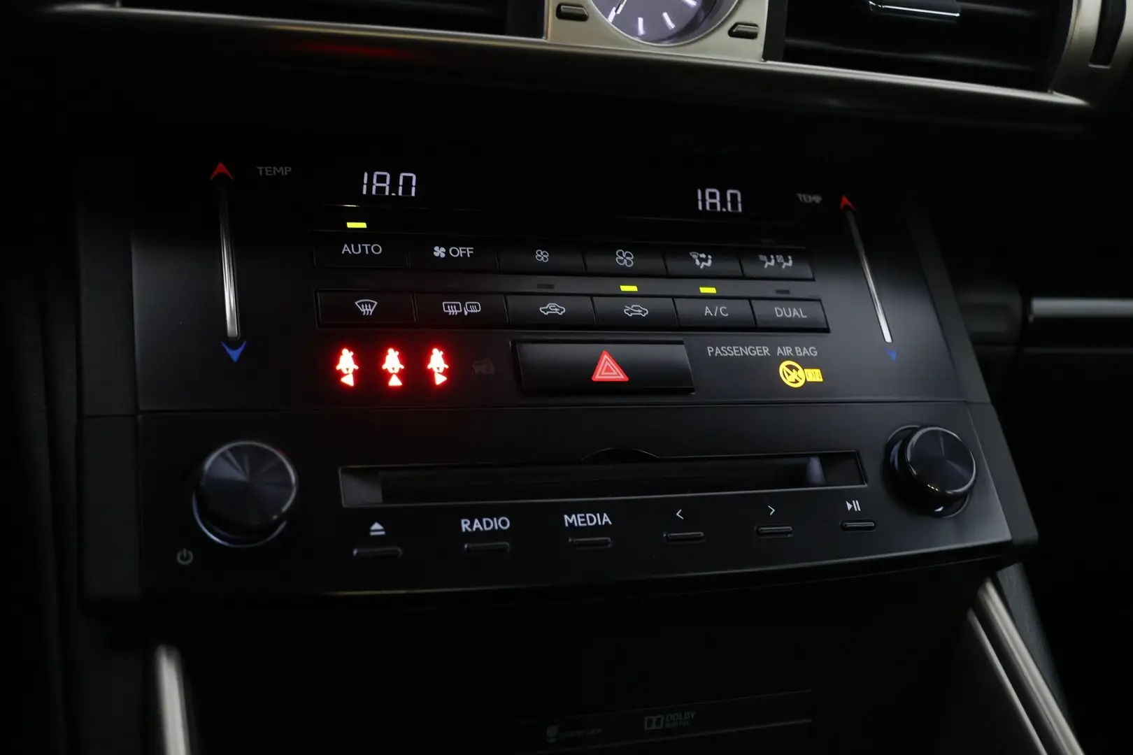 Car Image - 54bc2fWpv9K55JJsKRXyL8