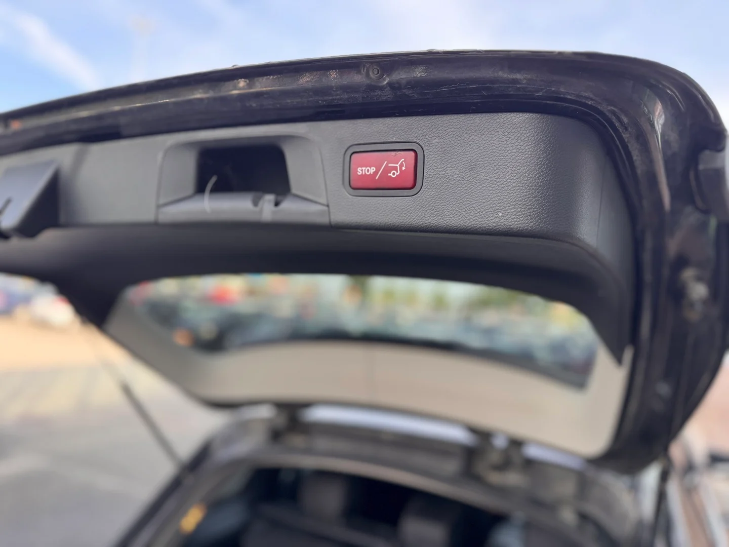 Car Image - 73pHBiAlSGF8ibsGf63ayi