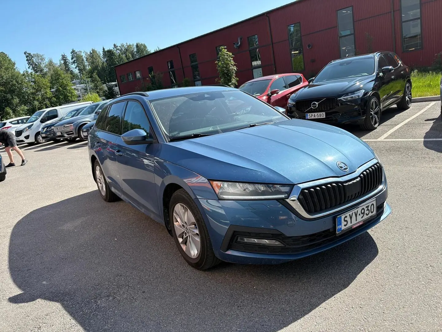Car Image - 30xM8C4ARiXKRjb9mOaiQf