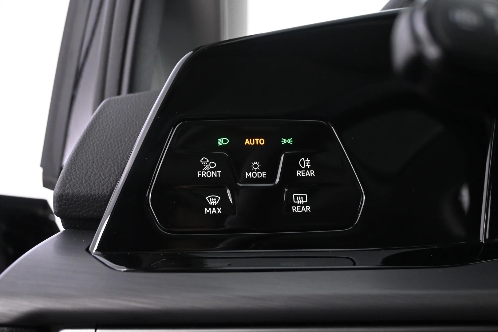 Car Image - 7gvloHzrFjMWZfaqs0hXGm