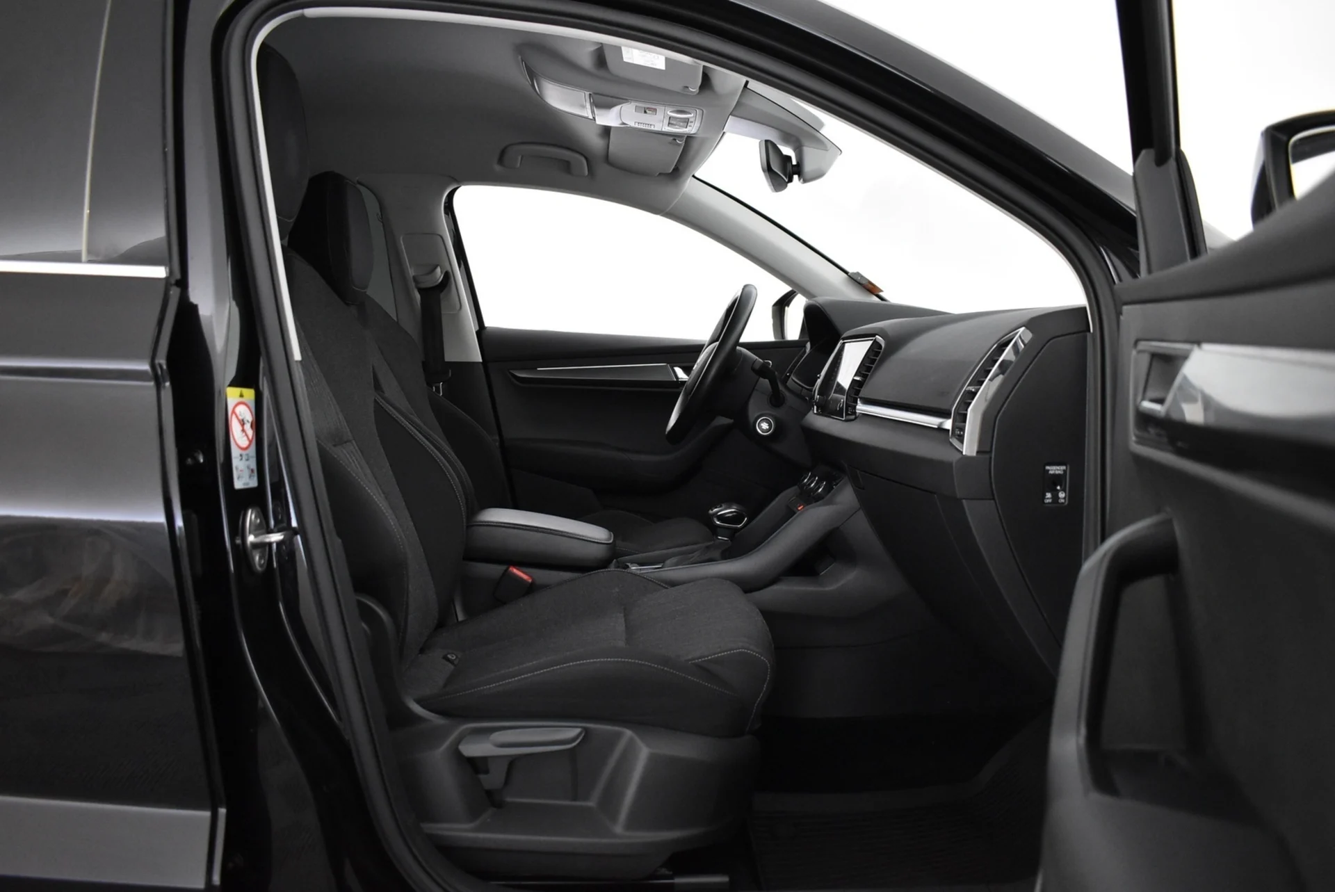 Car Image - 4fVA6CMjUAcXukUueOYxiB