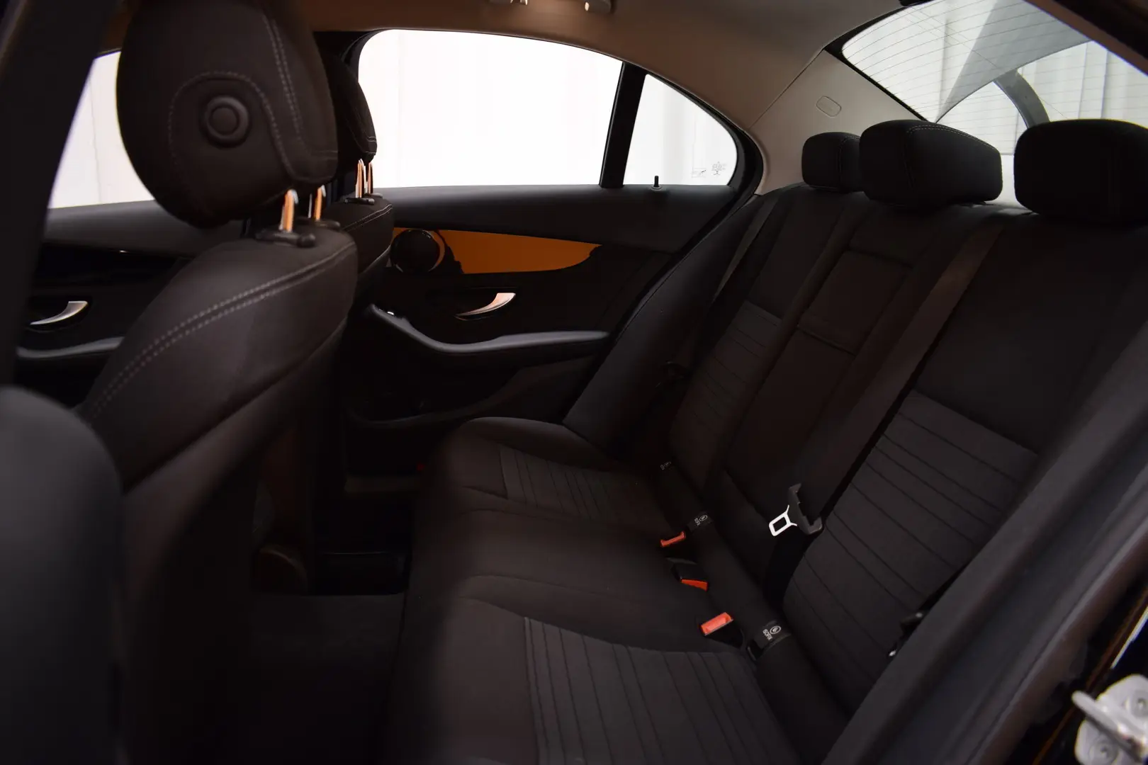 Car Image - 2opp4QZbEjNuo3QmxUmnkd
