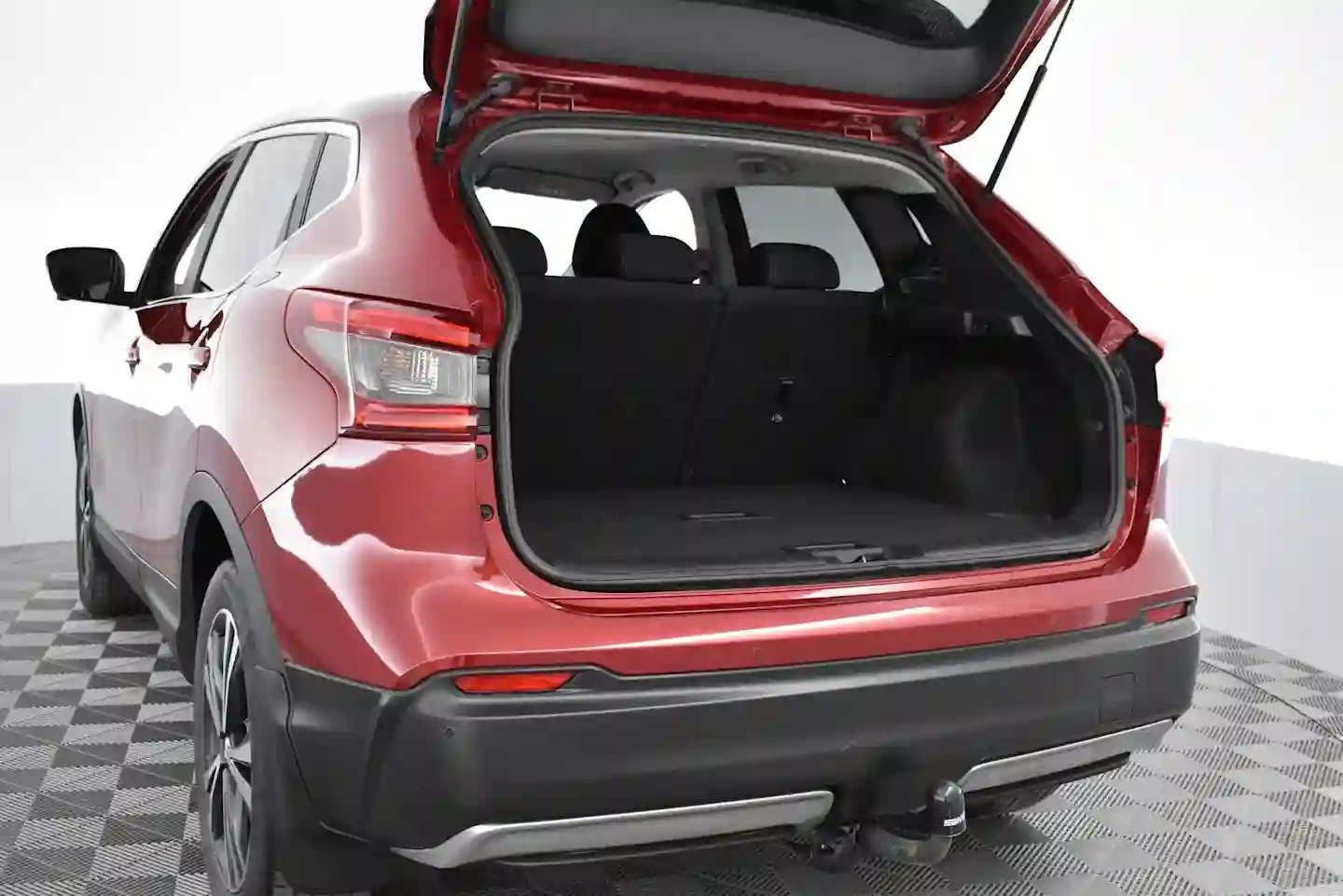Car Image - 3YuVuGsyA8Oi4pAltY3Buo