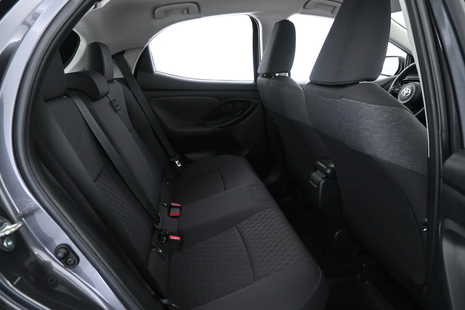 Car Image - 53yLXg77CEORd5BpGsx9J4