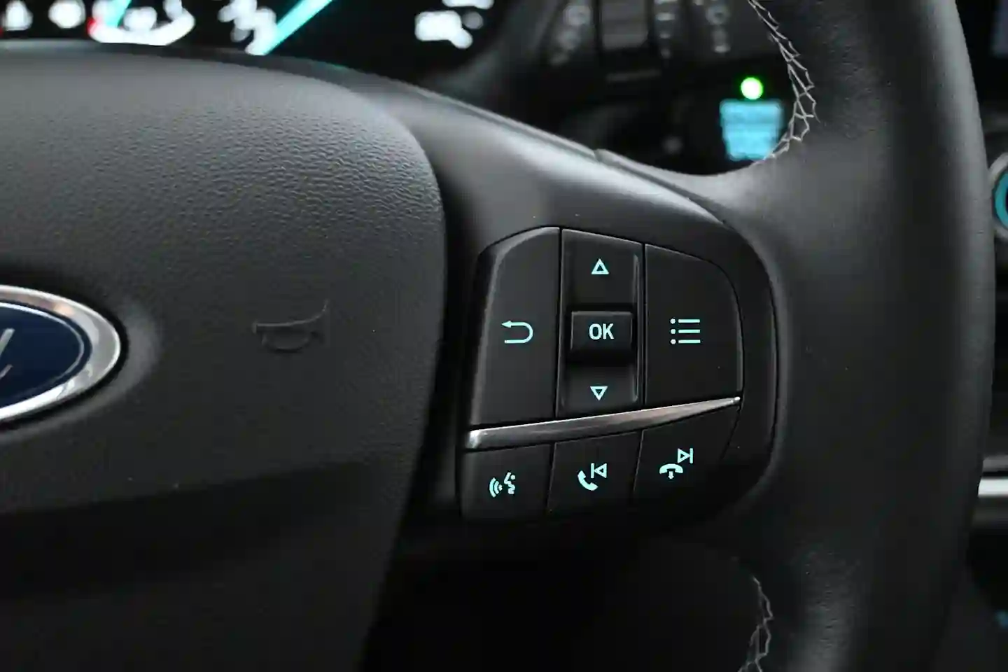 Car Image - 7Kmx55kKmZbqVykgPtc0av