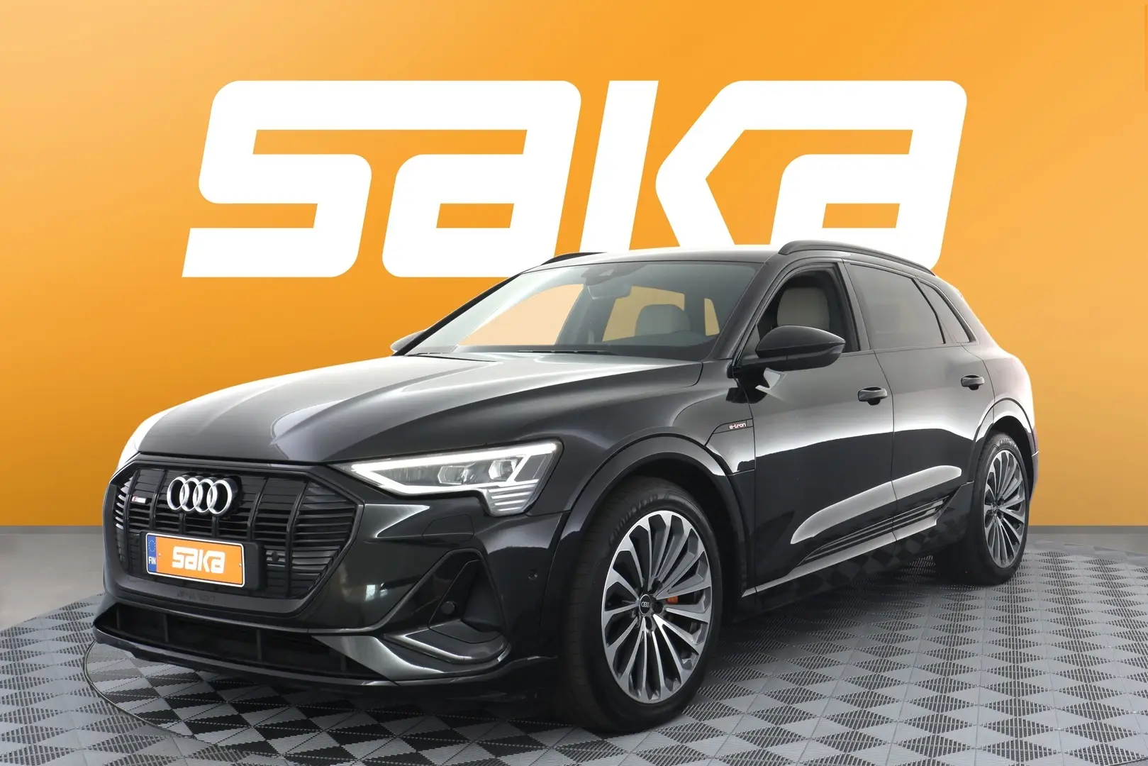 Car Image - 374CIl4GnTDsLr9HBTC0RS