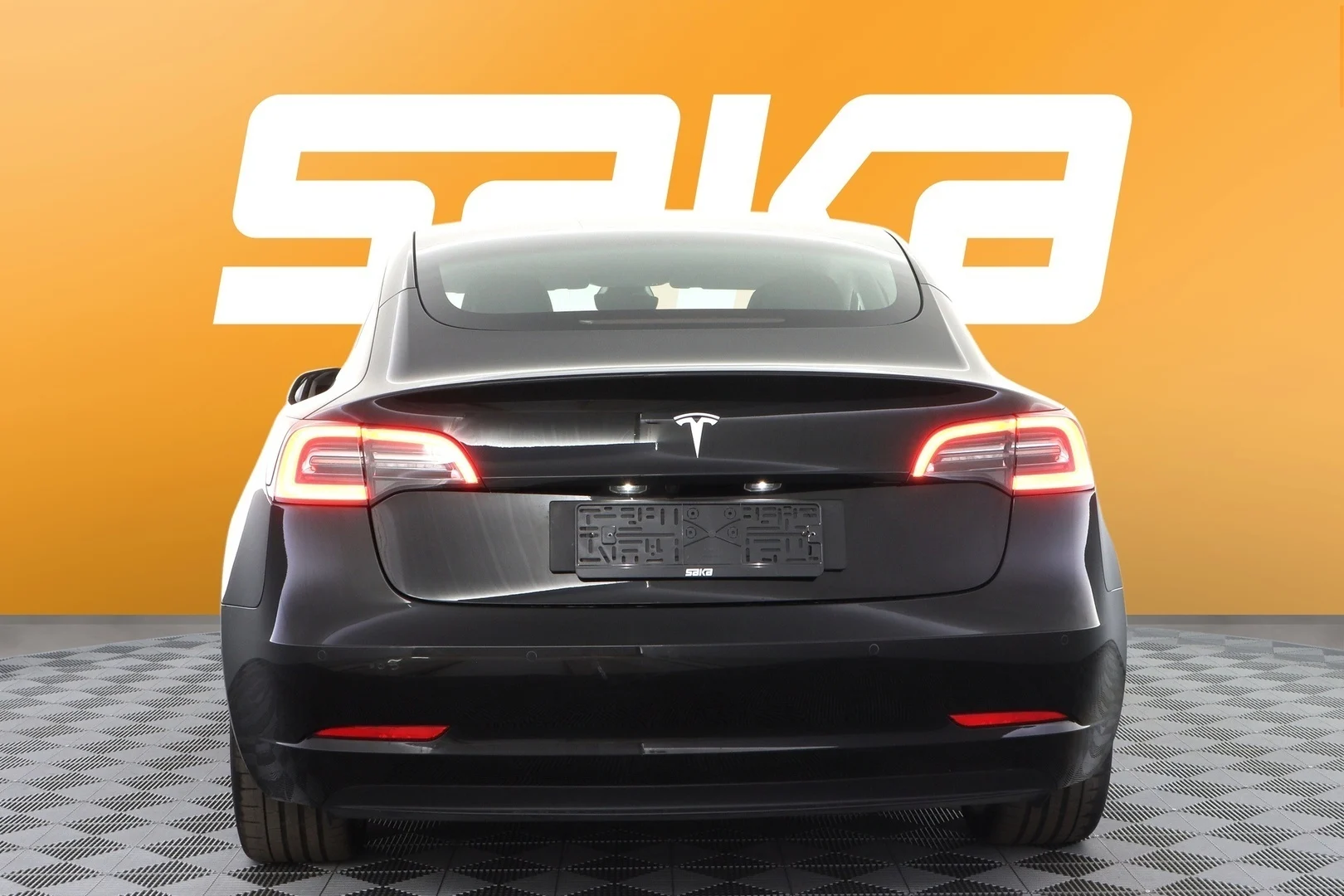 Car Image - 1Zj0zwT8f1VKLlf0wgKxS0