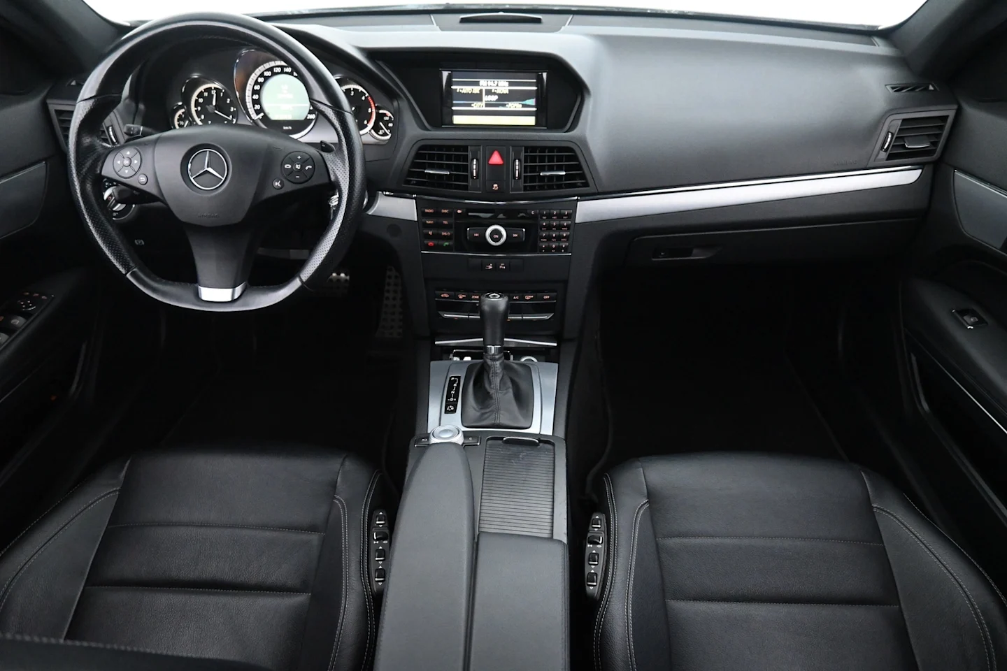 Car Image - eOtrXOnbG3N40wfuXa4ur