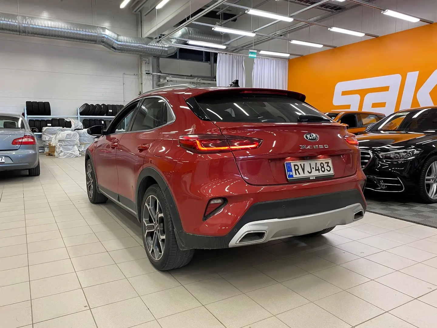 Car Image - 3I2IRytBHn58XcGoo3ipsD