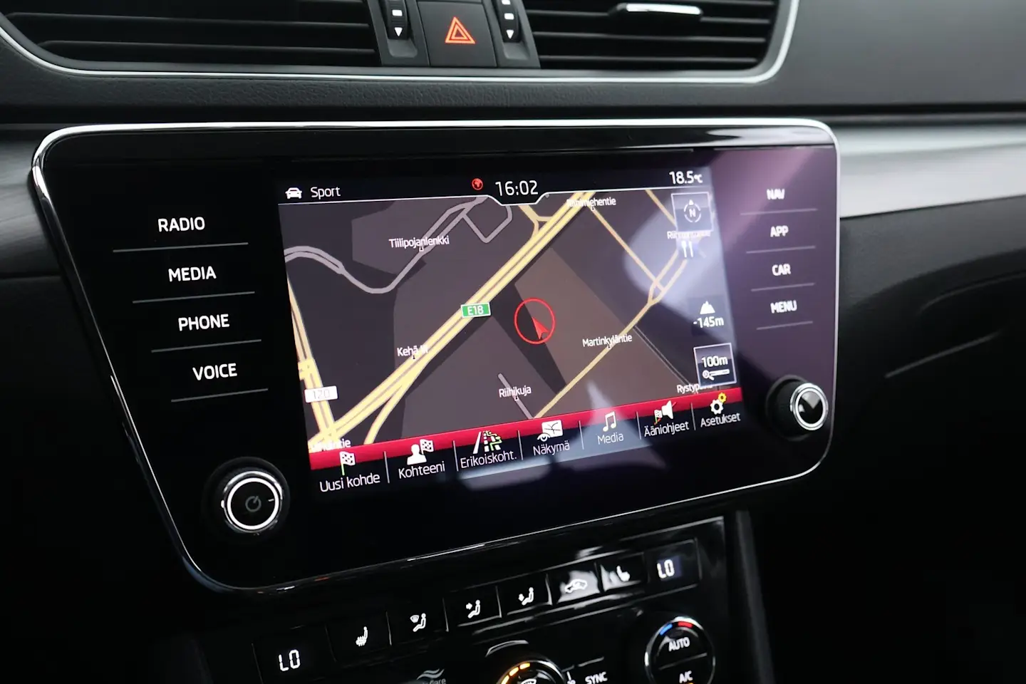 Car Image - 3rhj9ttfv7XUEbrP2QINiC