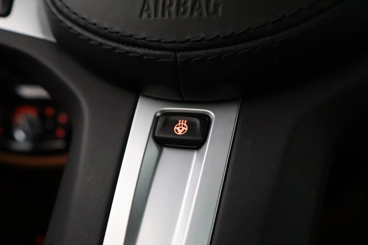 Car Image - 6zjOYggbvM9JO1jflRU1oH