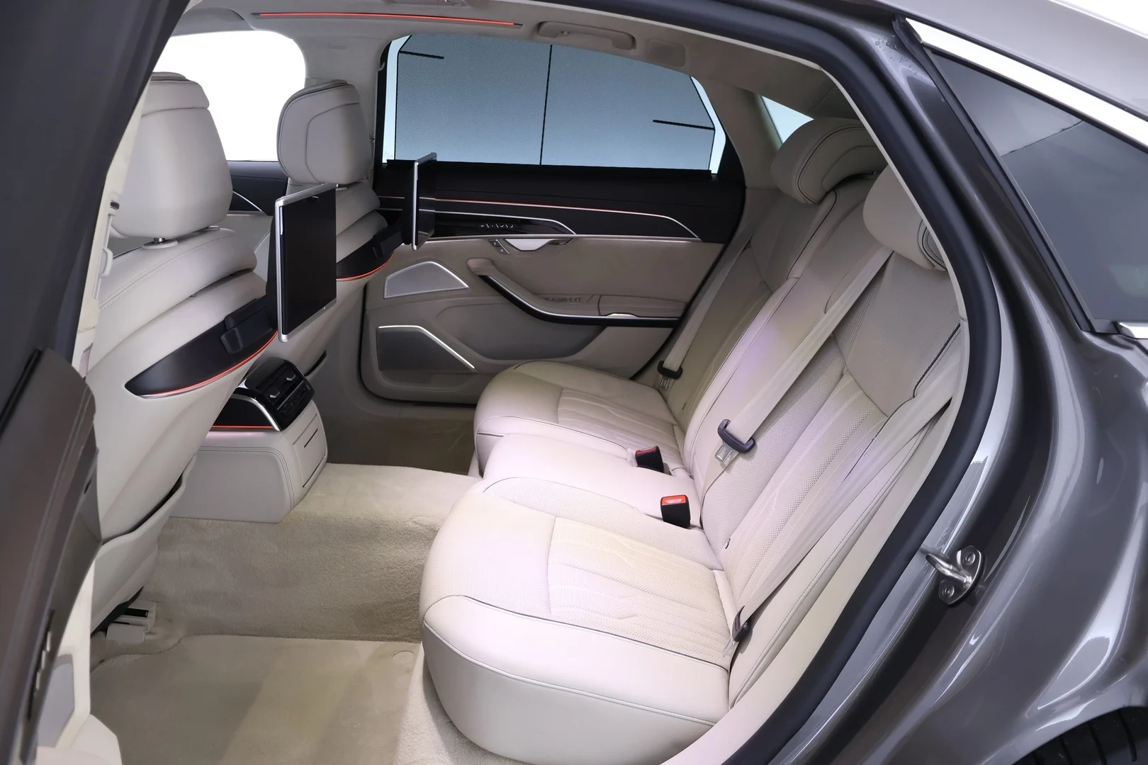 Car Image - 7rORwNBXaCsAiVVmm5Ff7p