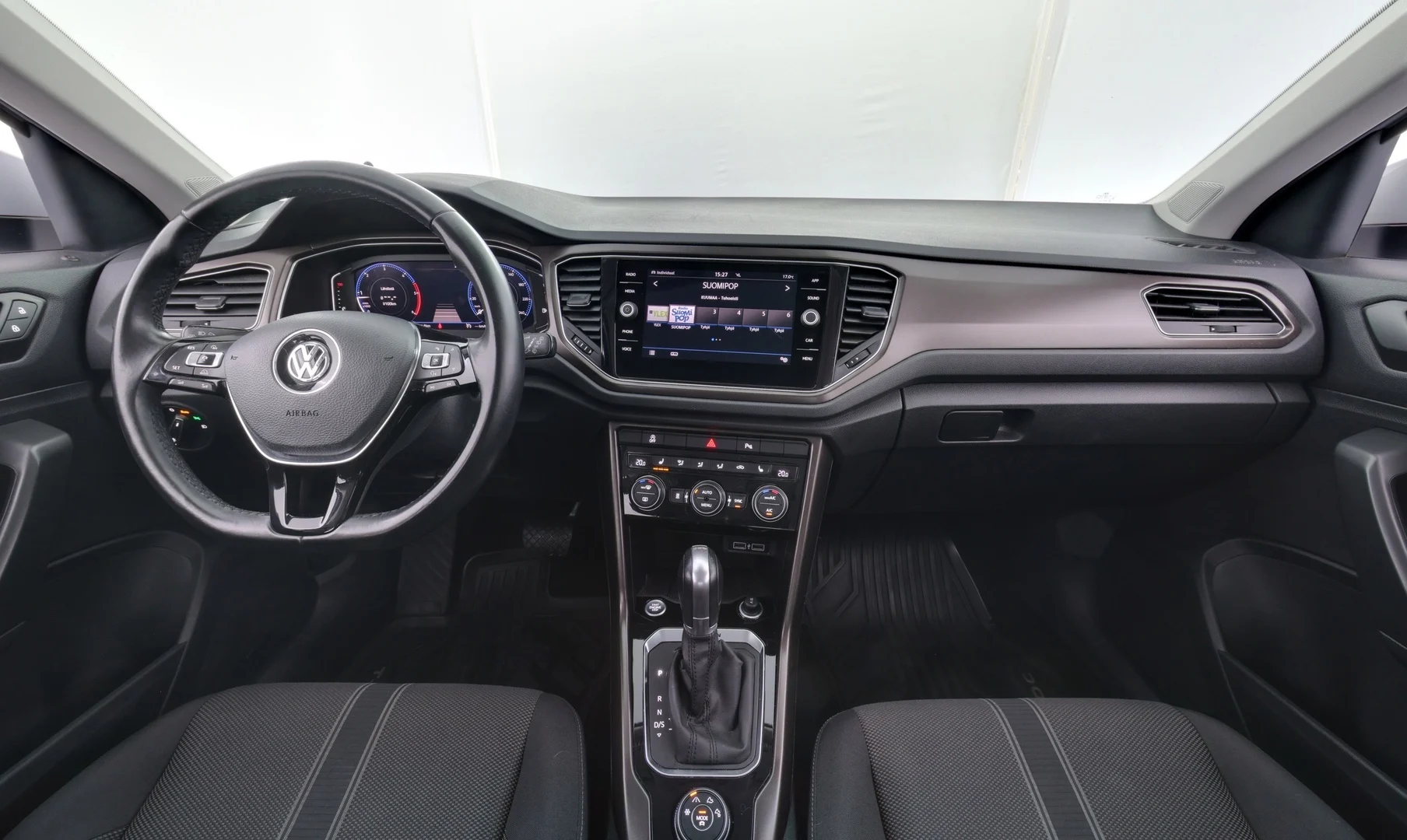 Car Image - fMEcM5FfXSy6pkKc511XW
