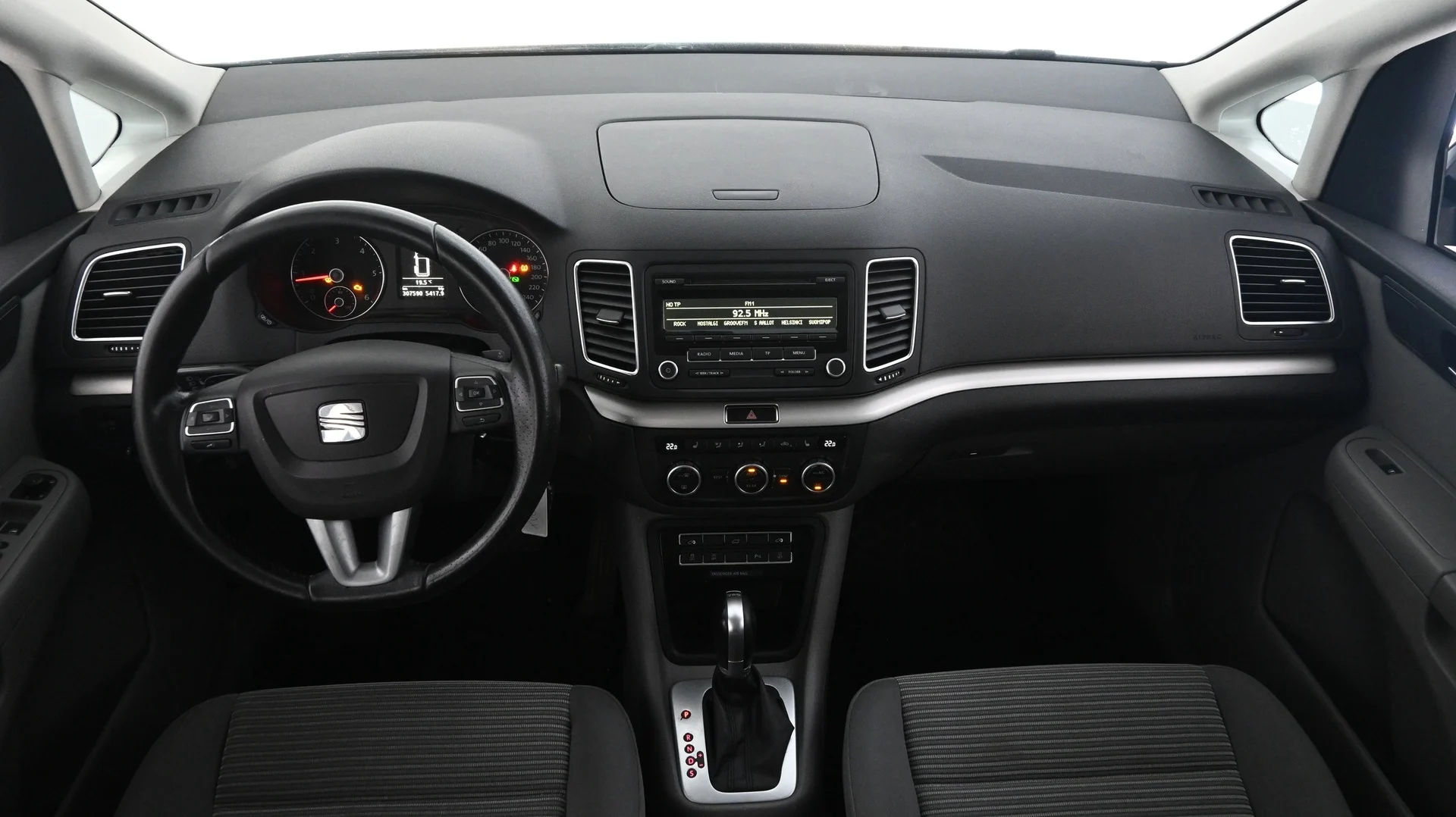 Car Image - 3dnV5dOYJZ5qOh3I2WalDc