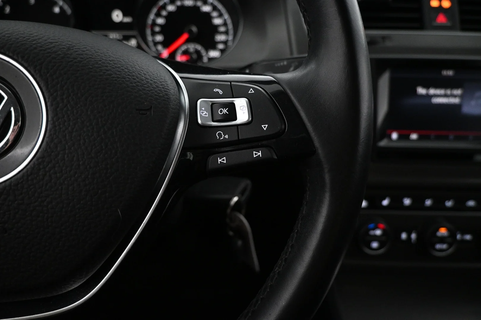Car Image - 2W0RMaahkwSesi1YlWqHFZ