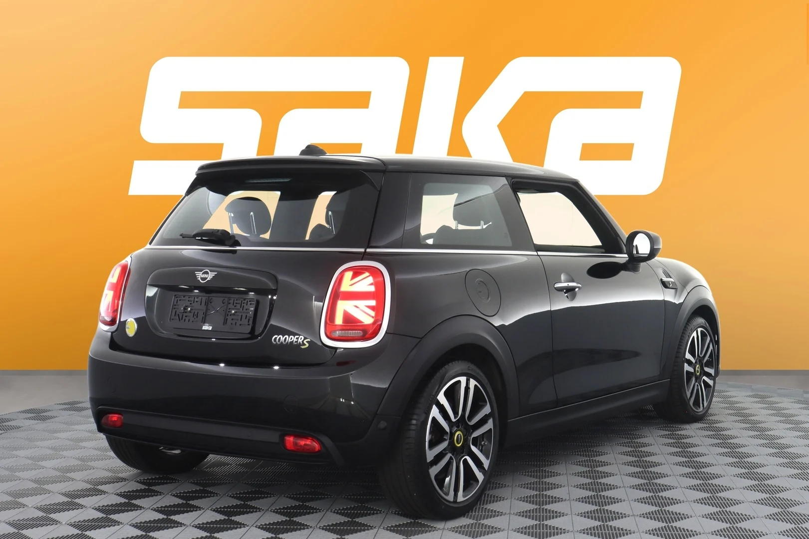 Car Image - 3FXpCFfengIY4ogoj0kYN