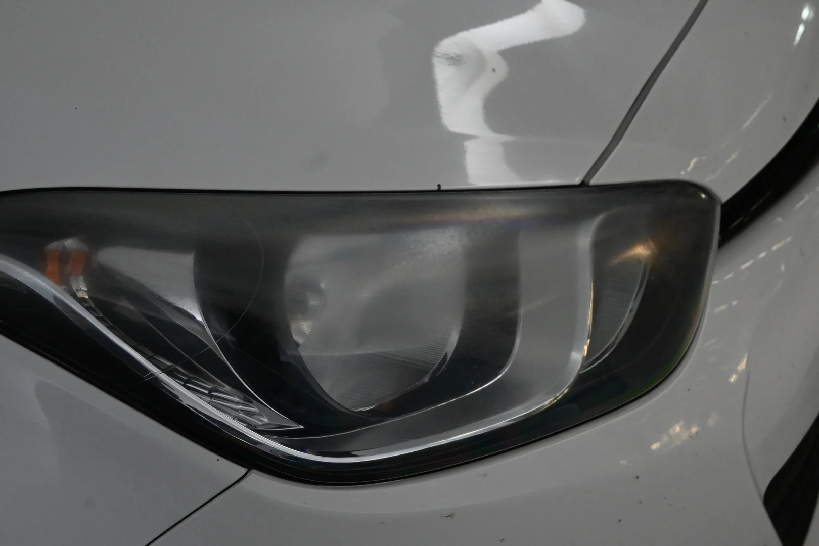 Car Image - 1pM3rxh4xaeTNcX44kZRev