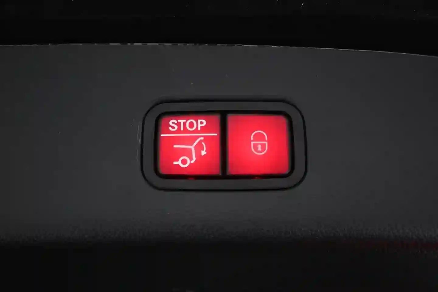 Car Image - 5MjYiR5HuNuoAxjdmQeTFF